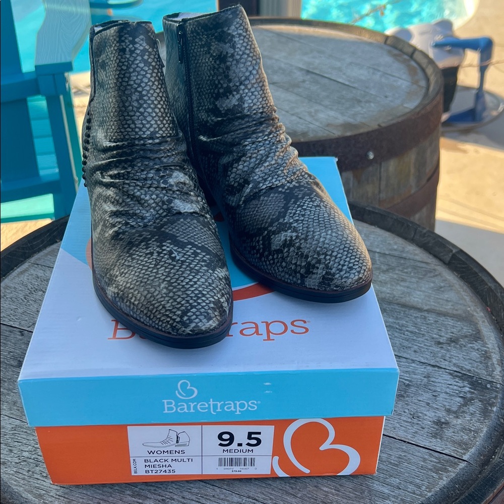 BareTraps Women's Snakeskin‎ Pattern Ankle Boots